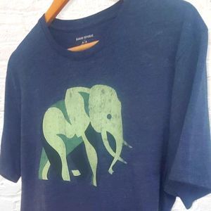☆"Bannana Republic"☆ Stylish Elephant Print Ladies Tee